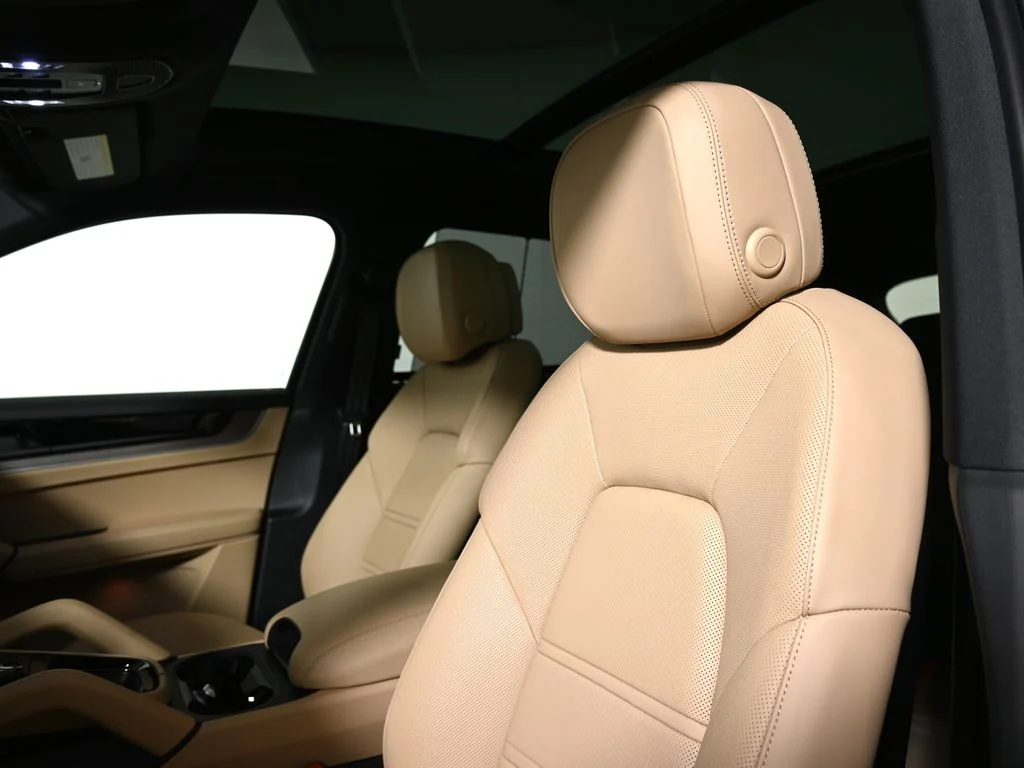 2026 Porsche Cayenne Base - Photo 15