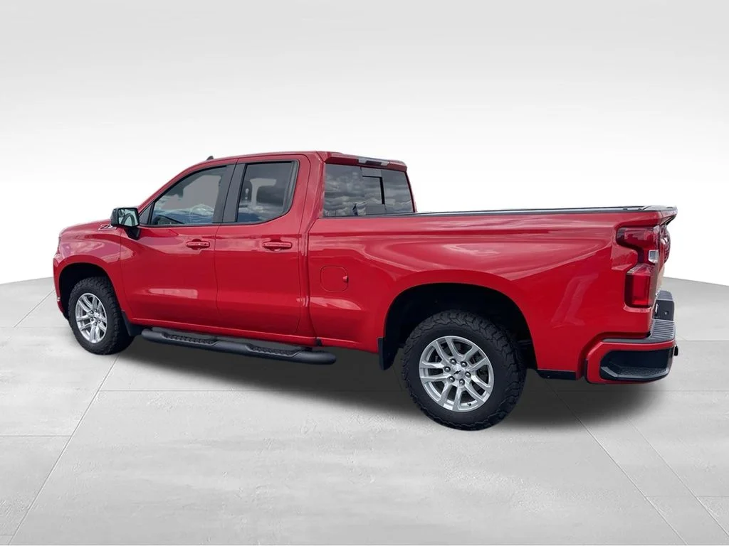 Used 2020 Red Chevrolet RST image 5