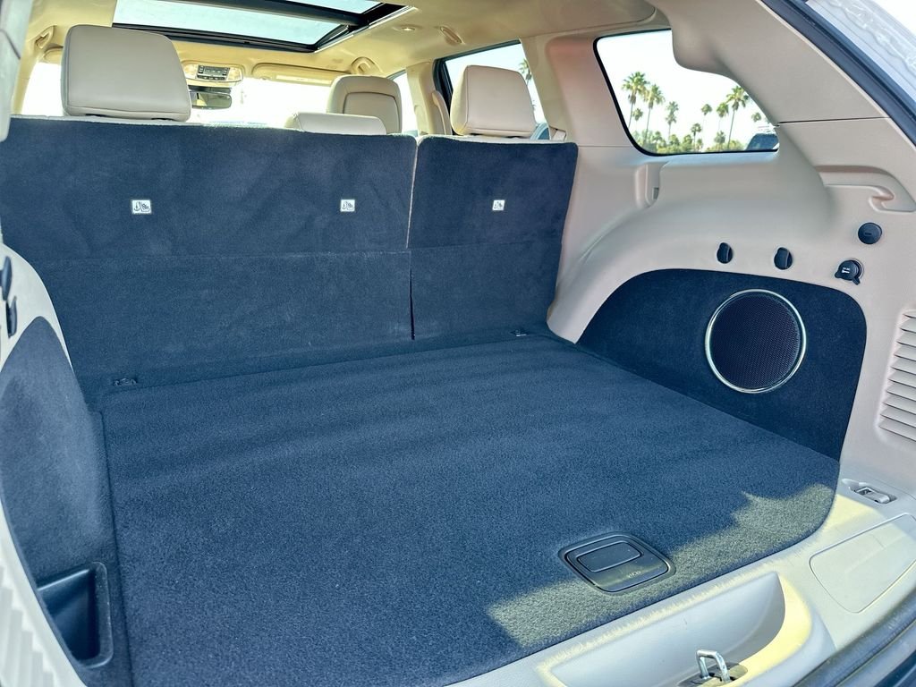Used 2020 White Jeep Limited image 12