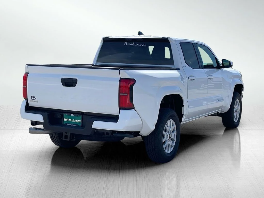 New 2026 Ice Cap Toyota SR5 image 3