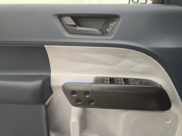 New 2026 Oxford White Ford XLT image 36