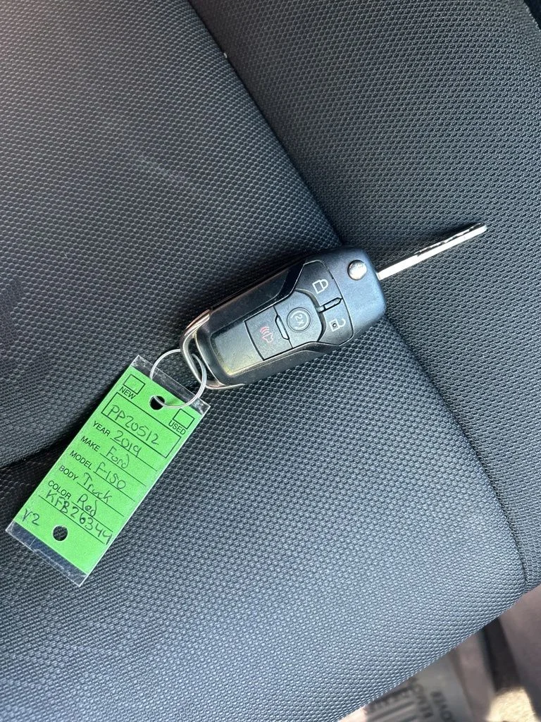 Used 2019 Red Ford XLT image 33