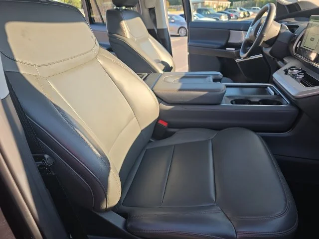 Used 2025 Black Ford Active image 11