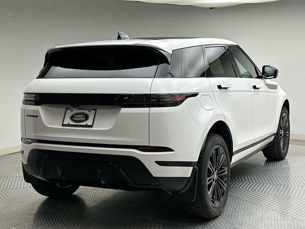 New 2026 Fuji White Land Rover S image 3
