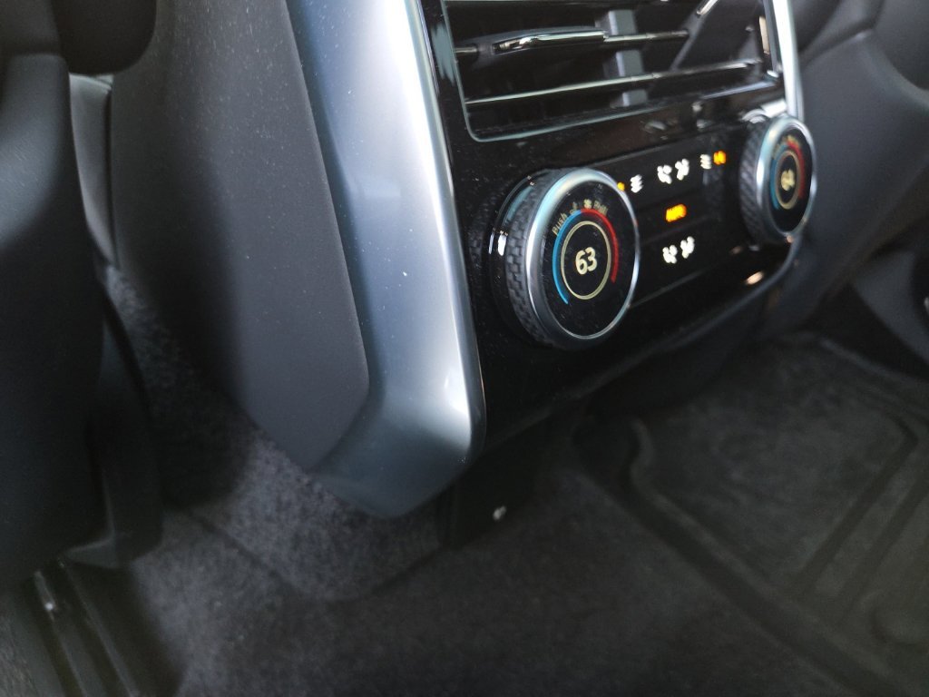 Certified Used 2024 Gold Land Rover Autobiography image 15