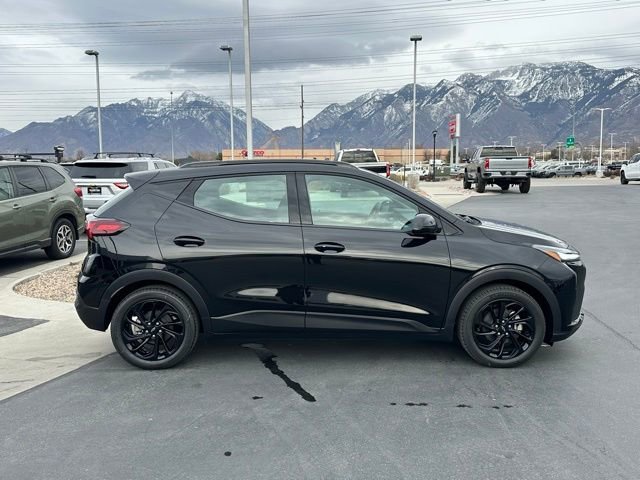 New 2027 Mosaic Black Metallic Chevrolet RS image 27