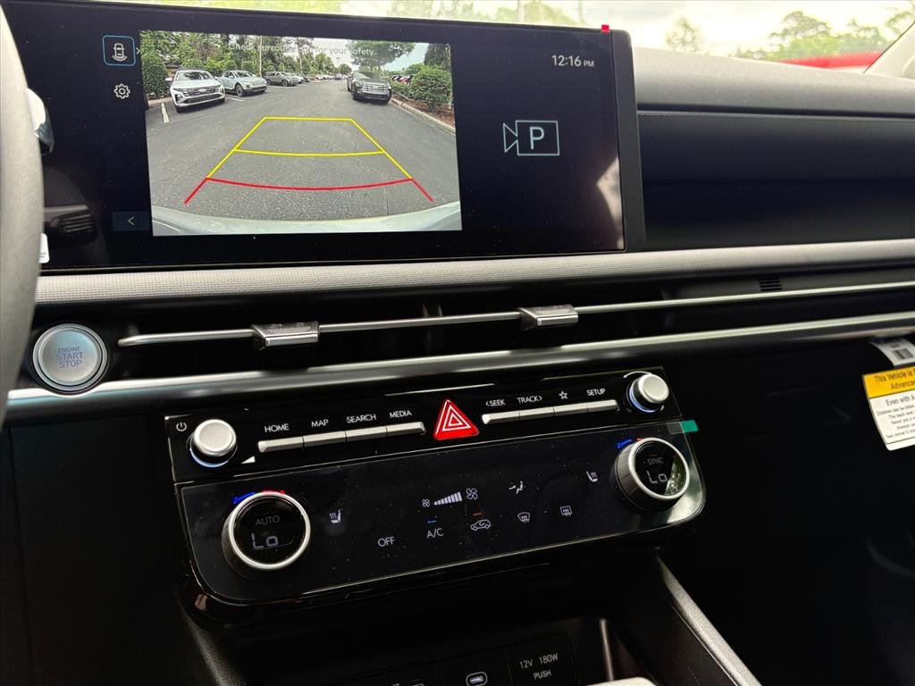 New 2026 Shimmering Silver Hyundai SEL image 5