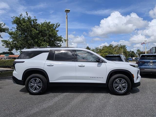 New 2027 Summit White Chevrolet LT image 2