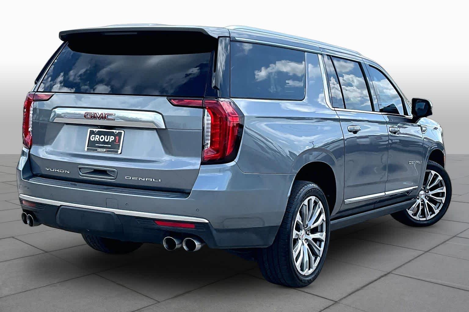 Used 2021 SATIN STEEL METALLIC GMC Denali image 13