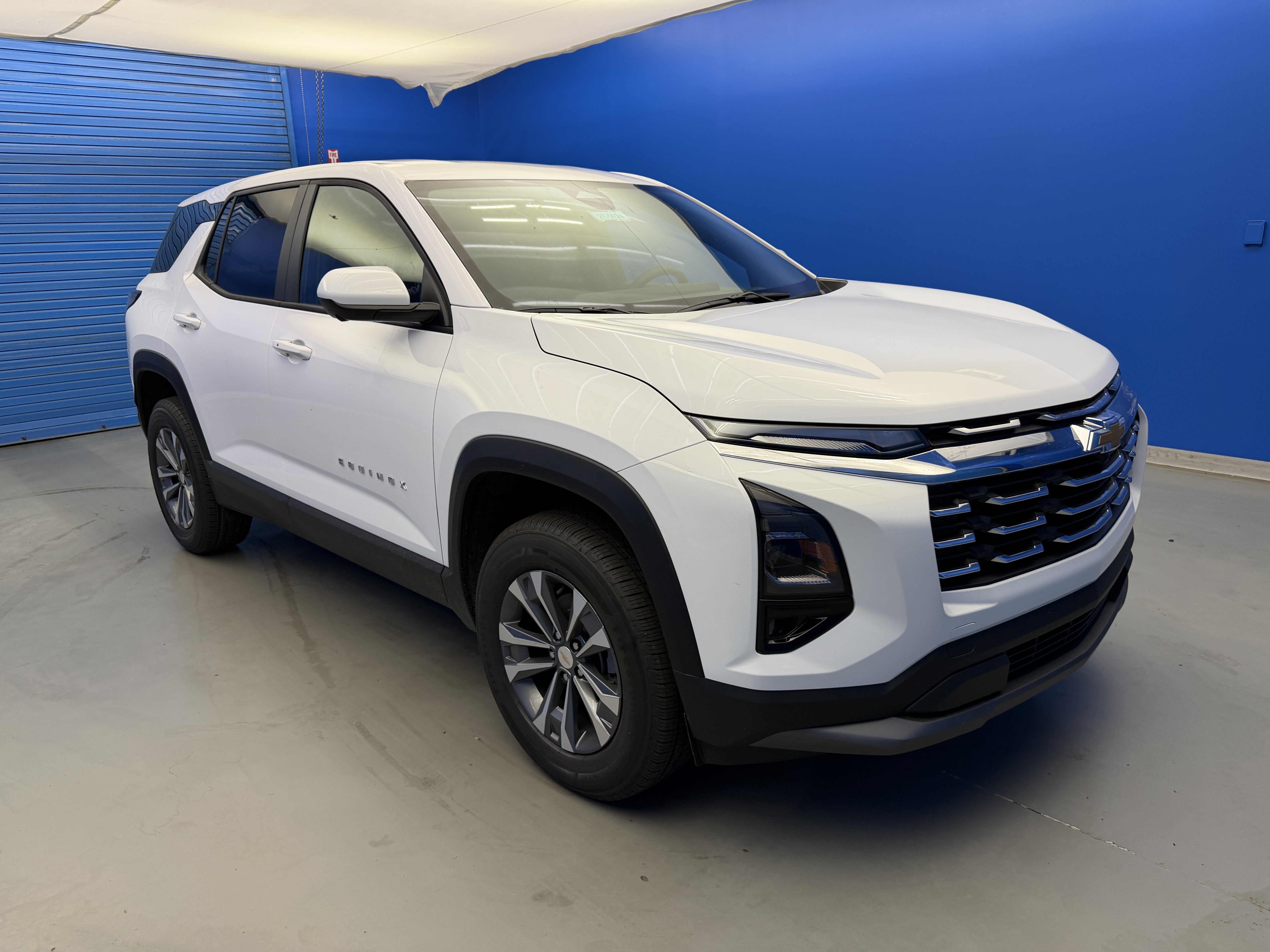 2027 Chevrolet Equinox LT - Photo 2