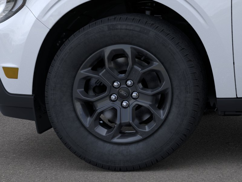 New 2025 Space White Metallic Ford XLT image 20