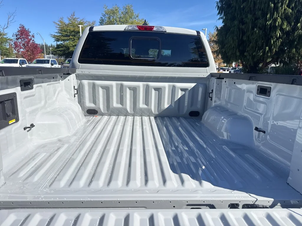 New 2026 White Ford XLT image 30