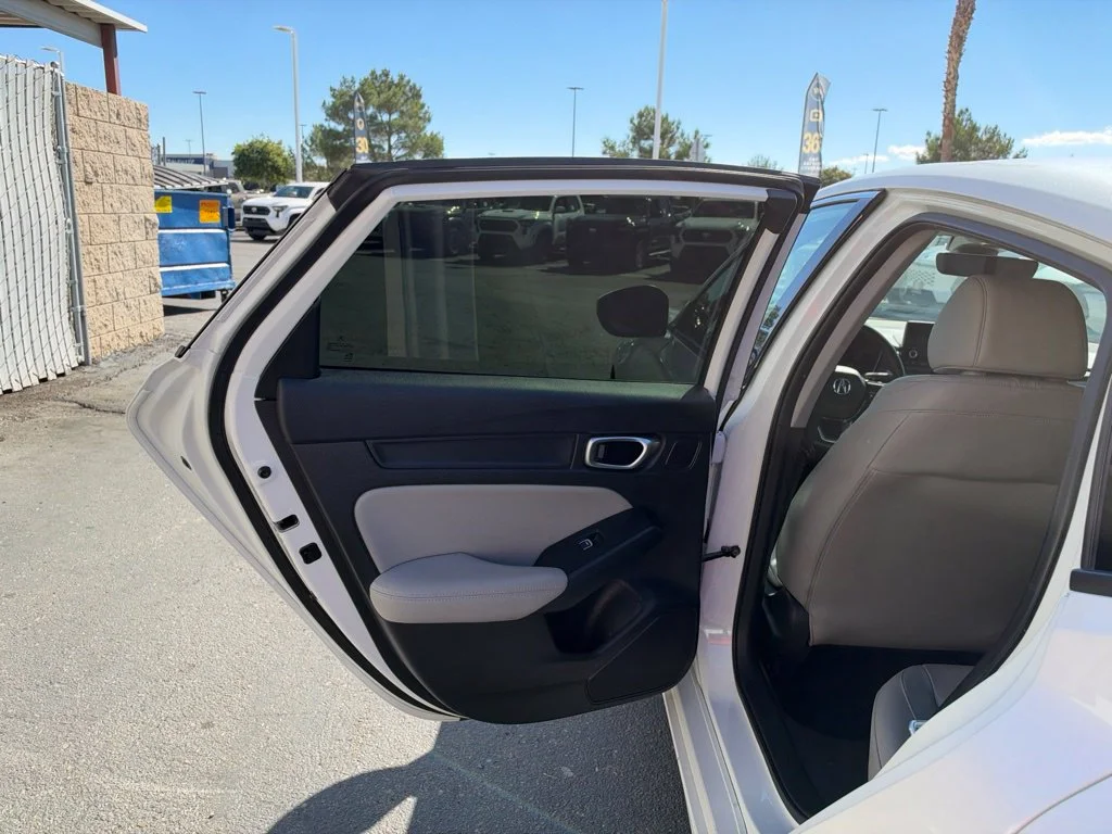 Used 2024 White Acura Base image 17