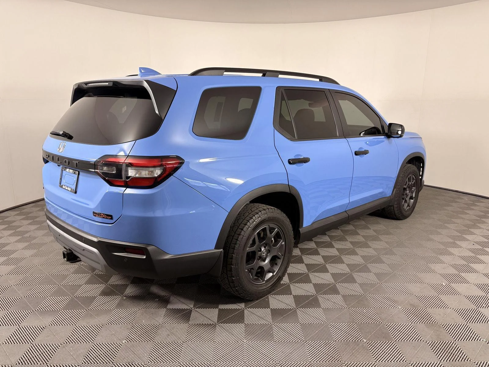 Used 2024 Diffused Sky Blue Pearl Honda TrailSport image 8