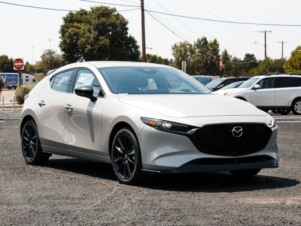 Used 2026 Platinum Quartz Metallic Mazda 2.5 Turbo Premium Plus image 3
