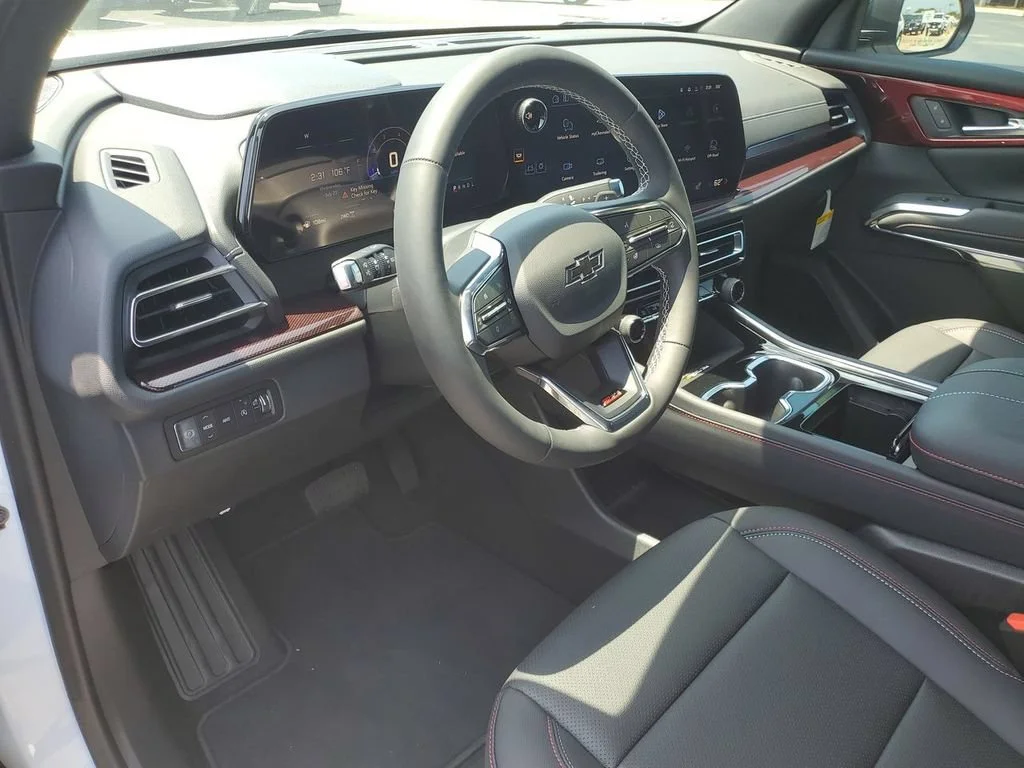 New 2026 Polar White Tricoat Chevrolet Z71 image 16
