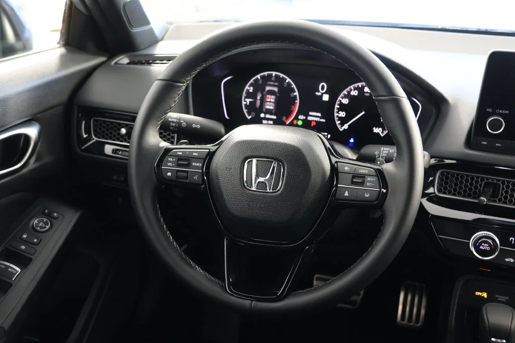Used 2026 Urban Gray Pearl Honda Sport image 10