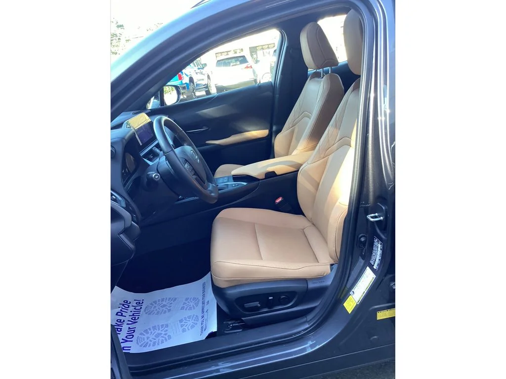 Used 2024 Gray Lexus 250h Premium image 9