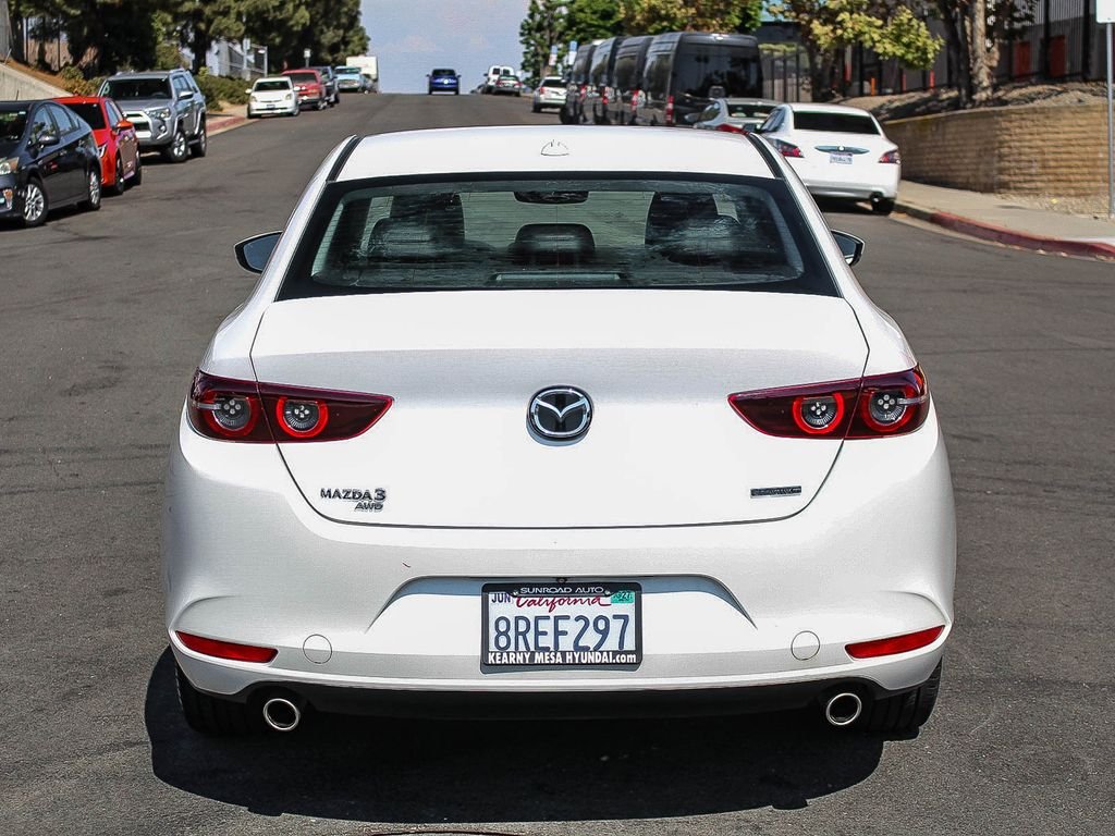 Used 2020 Snowflake White Pearl Mazda Premium image 7