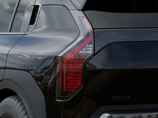 New 2027 Aurora Black Pearl Kia  image 11