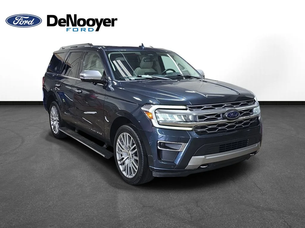 Used 2022 Stone Blue Metallic Ford Platinum image 4