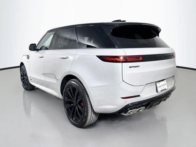 New 2026 Borasco Grey Land Rover Dynamic SE image 7