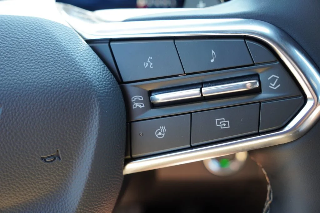 New 2027 Mosaic Black Metallic Chevrolet Z71 image 17