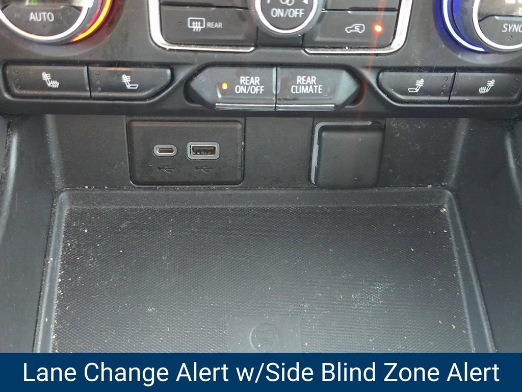 Used 2021 BLACK Chevrolet RST image 36