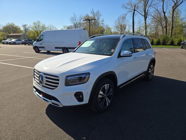 New 2026 Polar White Mercedes-Benz GLB250 image 6