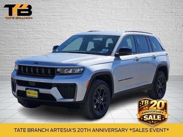 2026 Jeep Grand Cherokee Altitude