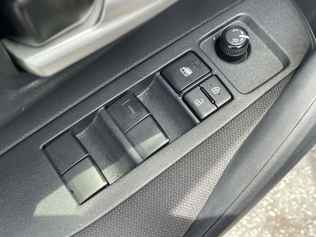 2021 Toyota Corolla LE - Photo 15