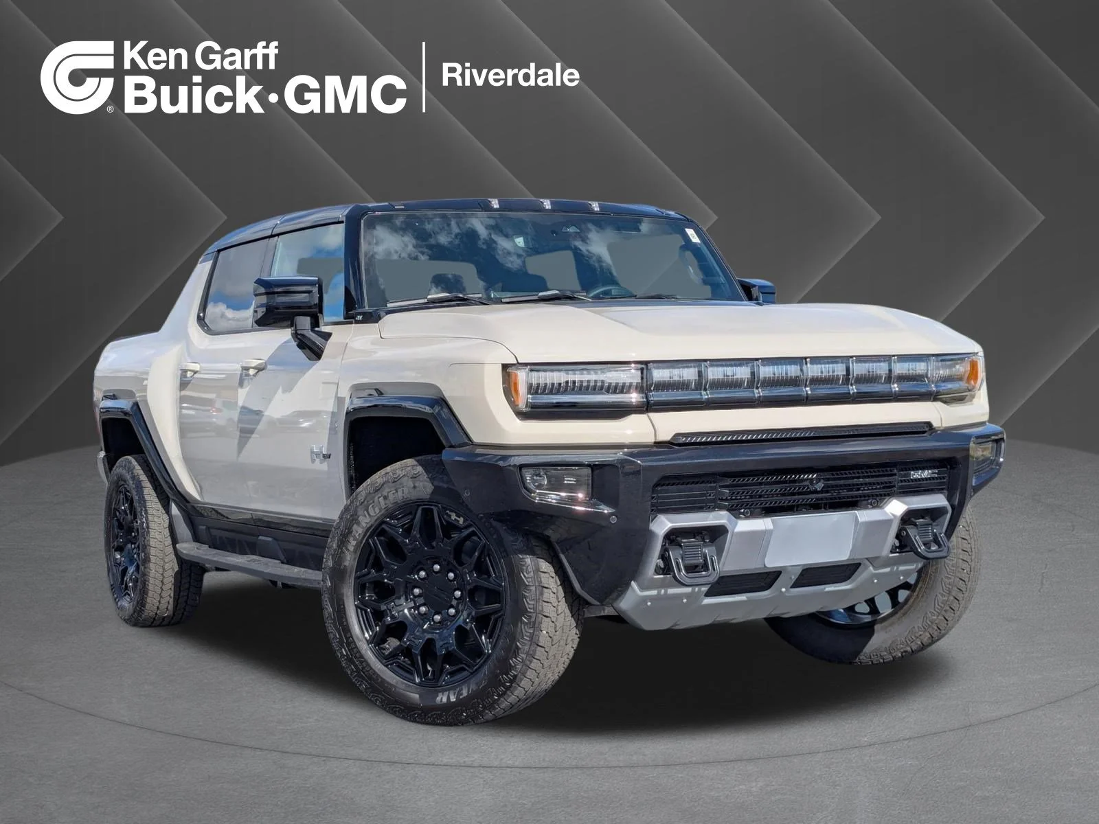 2026 GMC Hummer EV 2X's photo