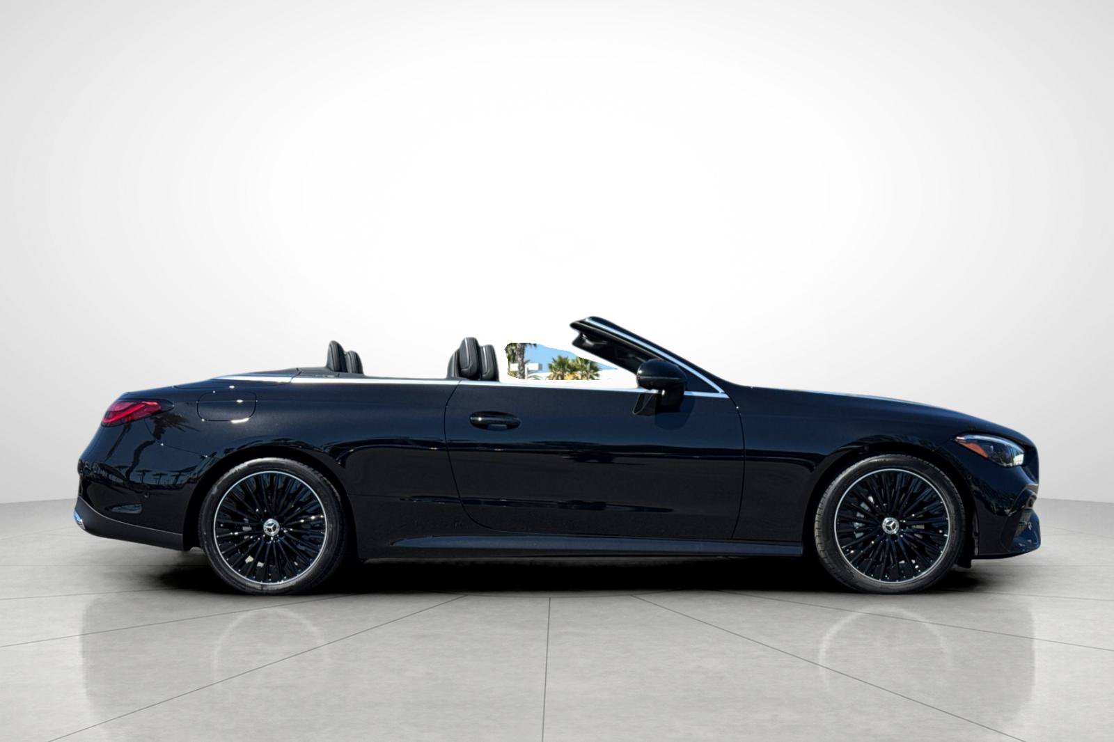 New 2027 Obsidian Black Metallic Mercedes-Benz CLE 300 image 32