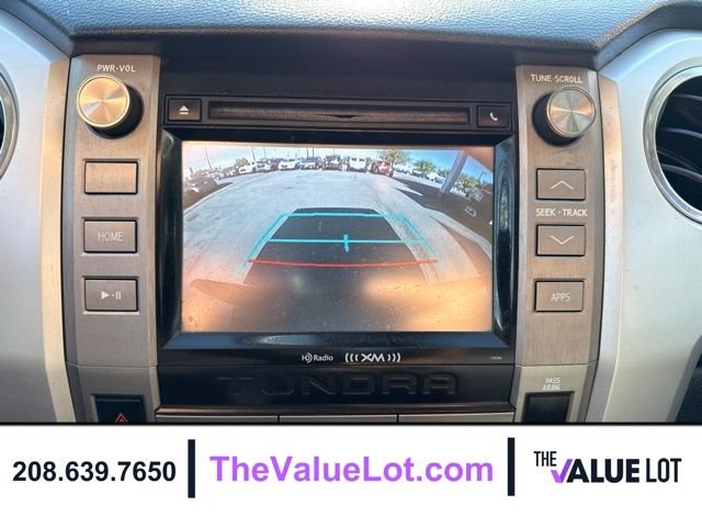 Used 2018 Gray Toyota SR5 image 16