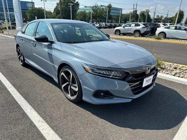 Used 2022 Silver Honda Sport Special Edition image 3