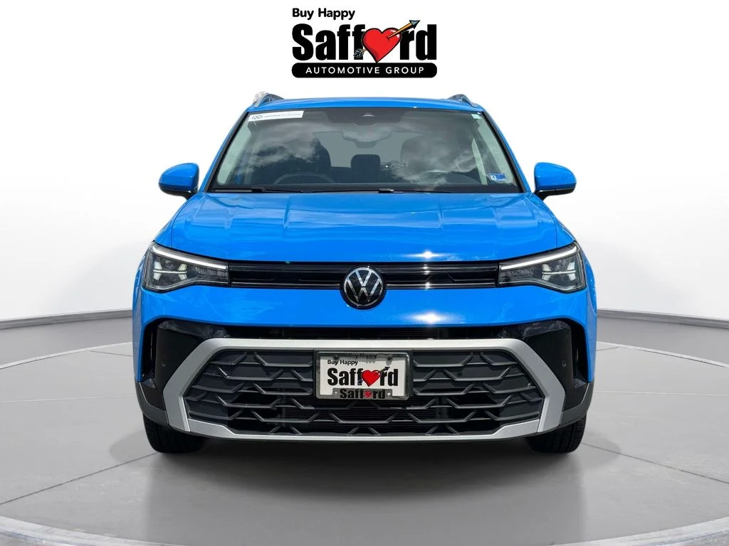 Used 2025 Blue Volkswagen 1.5T SE image 8
