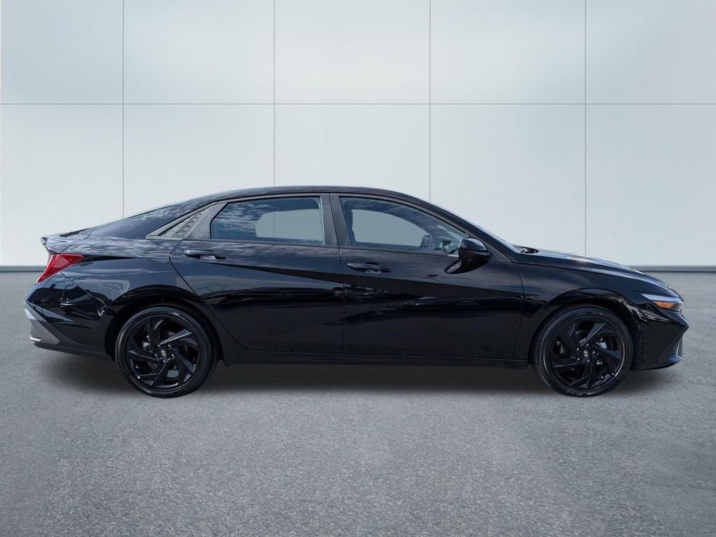 Certified Used 2026 Black Hyundai SEL Sport image 7