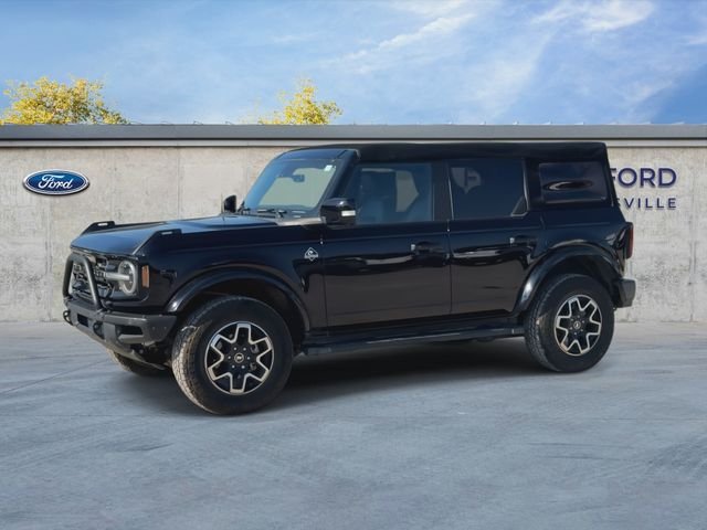 Used 2022 Black Ford Outer Banks image 4