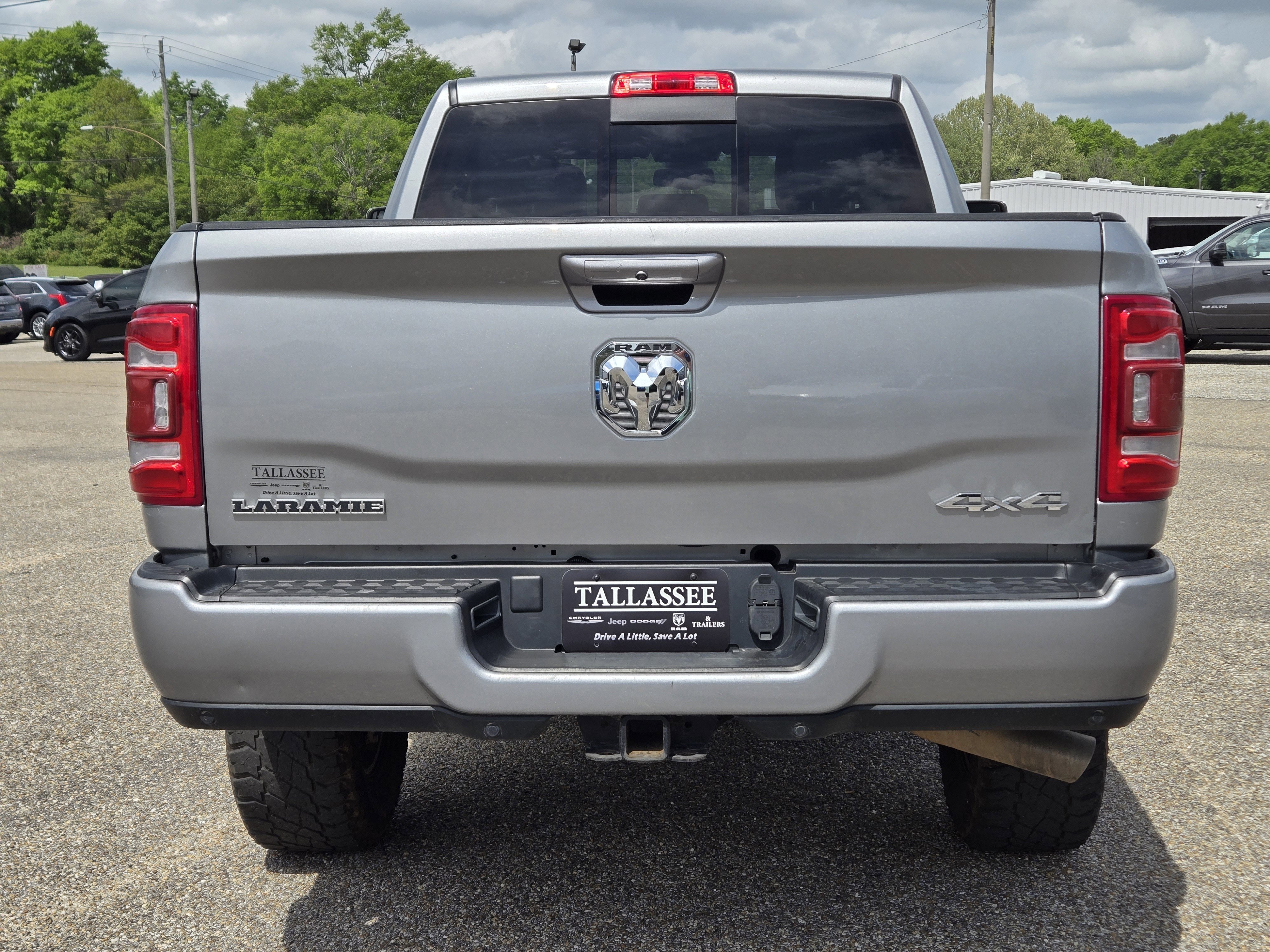 Certified Used 2024 Billet Silver Metallic Clearcoat Ram Laramie image 8