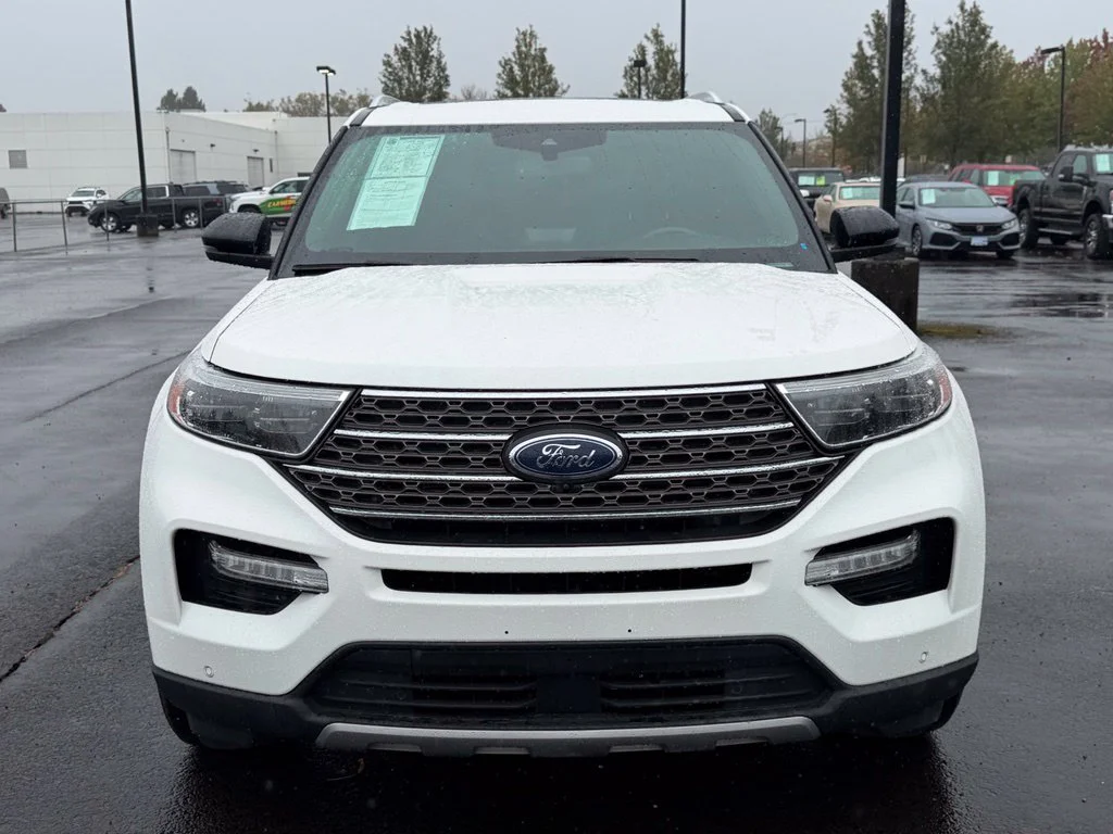 Used 2023 Star White Metallic Tri-Coat Ford King Ranch image 3