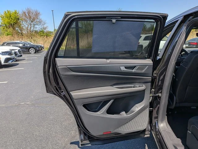 New 2026 Black Volkswagen 2.0T SEL image 13