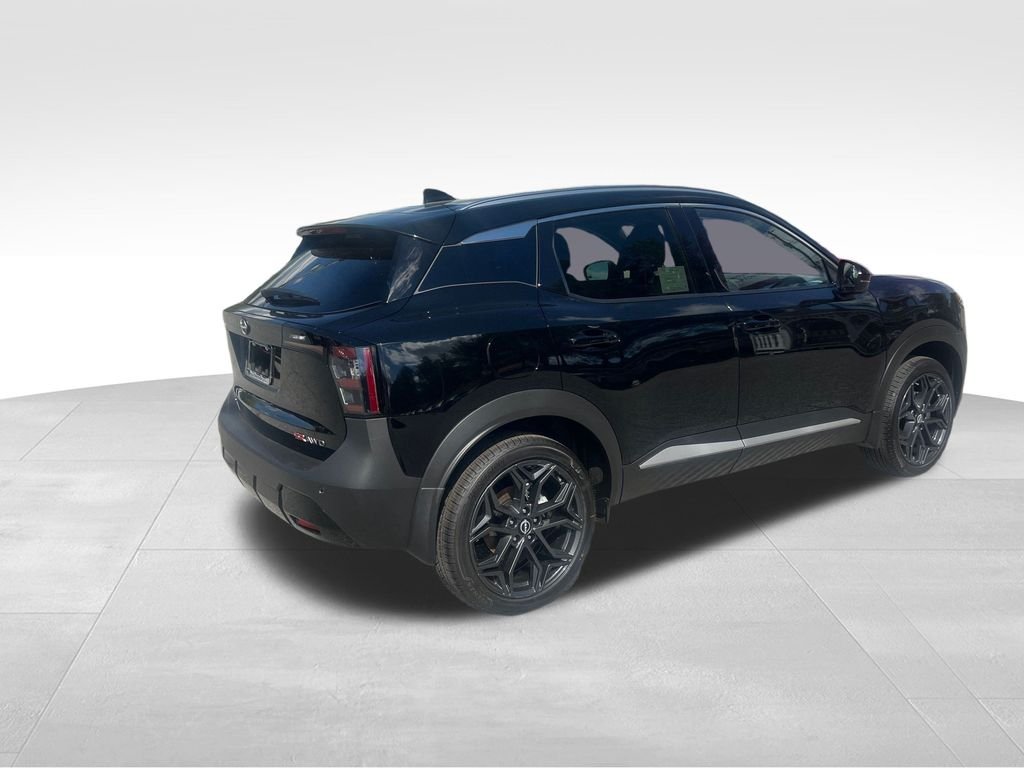 Certified Used 2025 Super Black Nissan SR image 5