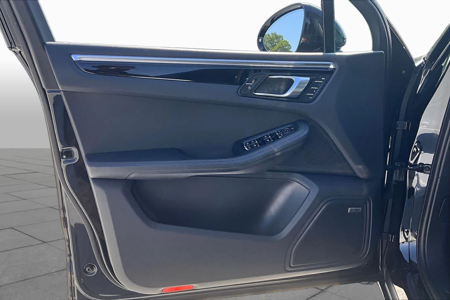 Used 2022 Black Porsche  image 21