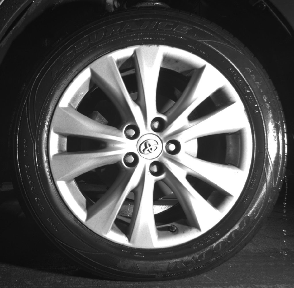 Used 2013 Silver Toyota Limited image 9