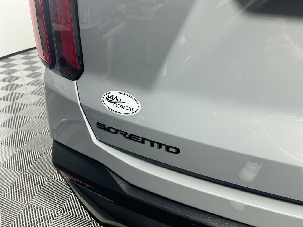 New 2026 Wolf Gray Kia X-Line SX Prestige AWD image 5