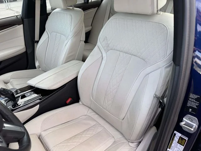 Used 2019 Blue BMW M550i xDrive image 26