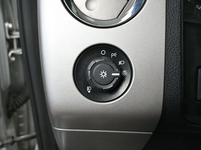 2017 Ford Expedition XLT - Photo 29