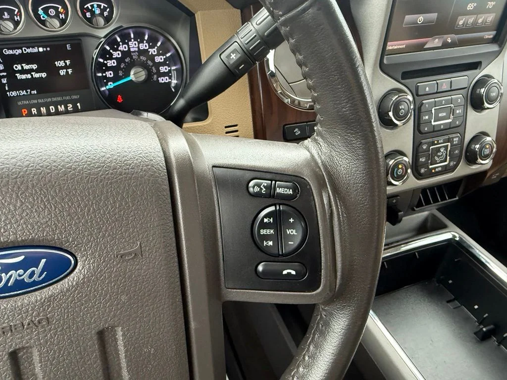 Used 2016 Oxford White Ford Lariat image 24
