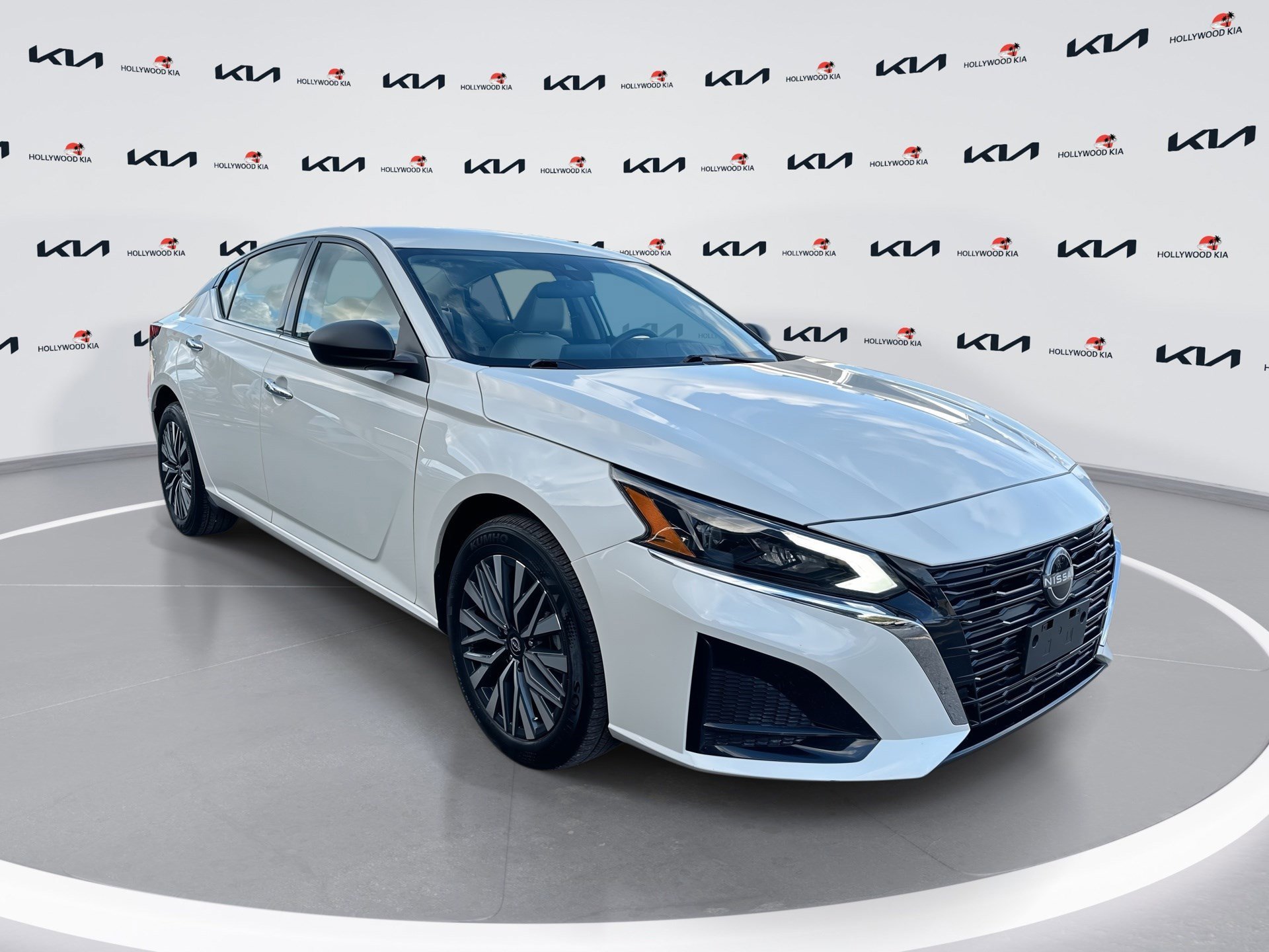 2024 Nissan Altima SV