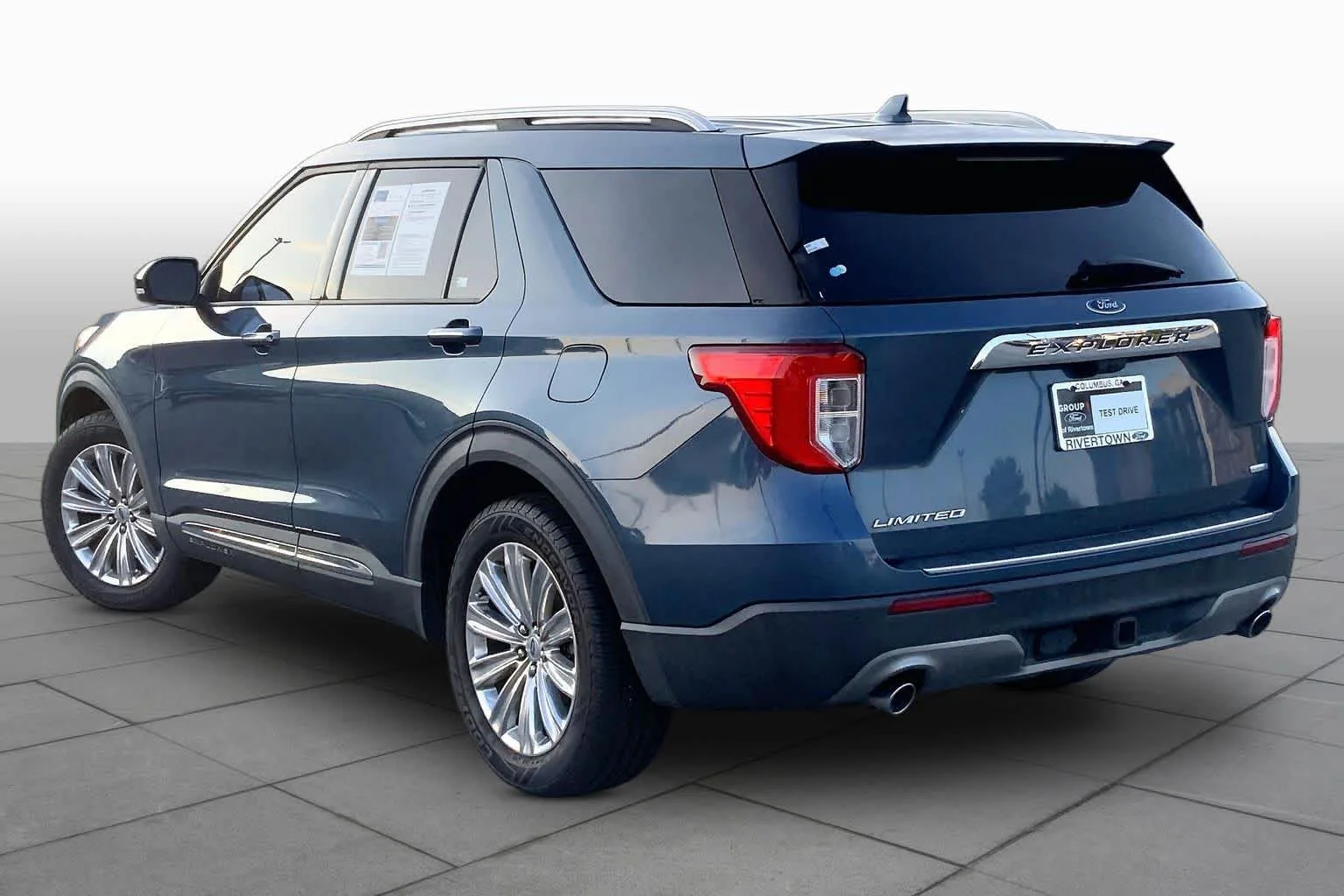 Used 2020 Blue Metallic Ford Limited image 11